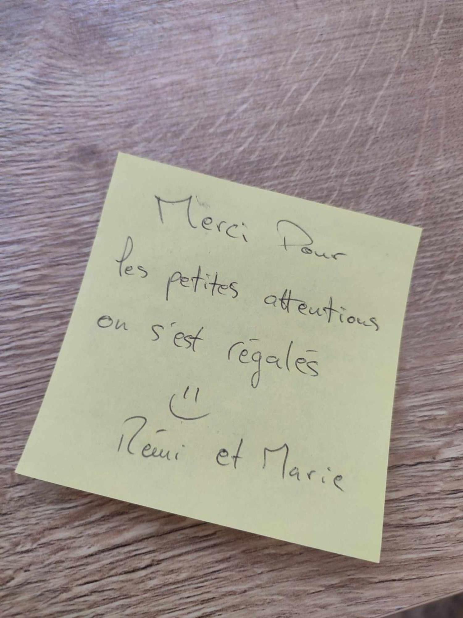 Ecrin De Nature Sous Les Pins *